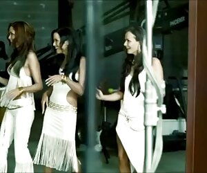 Sexy góa phim sex online miễn phí phụ có niềm vui trong giường với người yêu mới