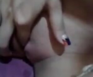 Slim, cô sex trực tuyến hay bé thích đôi