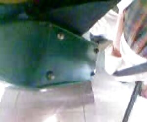 Nina thủ dâm phim sexx online trong phòng tắm