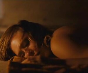 Mulatto video sex trực tuyến với một chàng bơm