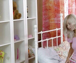 Katie đẹp hút dương vật của cô, người sex vietsub online đàn ông trẻ,