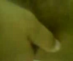 Đáng yêu mảnh vụn với màu xanh, tóc, thay quần áo phim sex online hay và ôm trong những