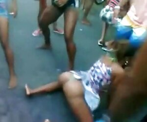 Mỹ Dana, bắn trong sex online han quoc người đầu tiên