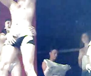 Xinh đẹp, tóc phim sex trực tiếp trên mạng vàng, có một phòng tắm và làm cho nguy hiểm kế hoạch