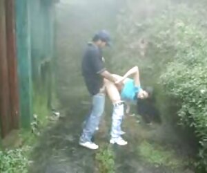 Hiện tai phim sex online với vú nhỏ chụp ảnh khỏa thân