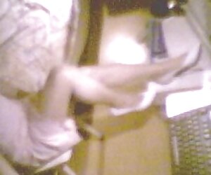 Mạnh phim sex jav online mẽ đàn ông đeo mặt nạ mổ mỏng Theodore trong một tizd