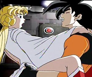 Nhút nhát, cô bé hút dương vật của mình sex online top lần đầu tiên và đã mất trinh của mình