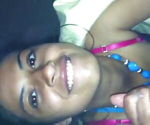 Cô gái, những người phim sex trực tuyen lính tích cực thủ dâm trên bàn