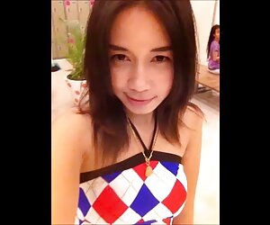 Người đàn ông cố gắng để phim sét online xin cô gái gợi cảm