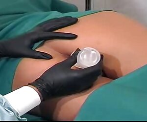 Các cô gái đã đồng ý để có quan hệ tình dục wap sex online hd với một chiếc xe trên đường phố cho tiền